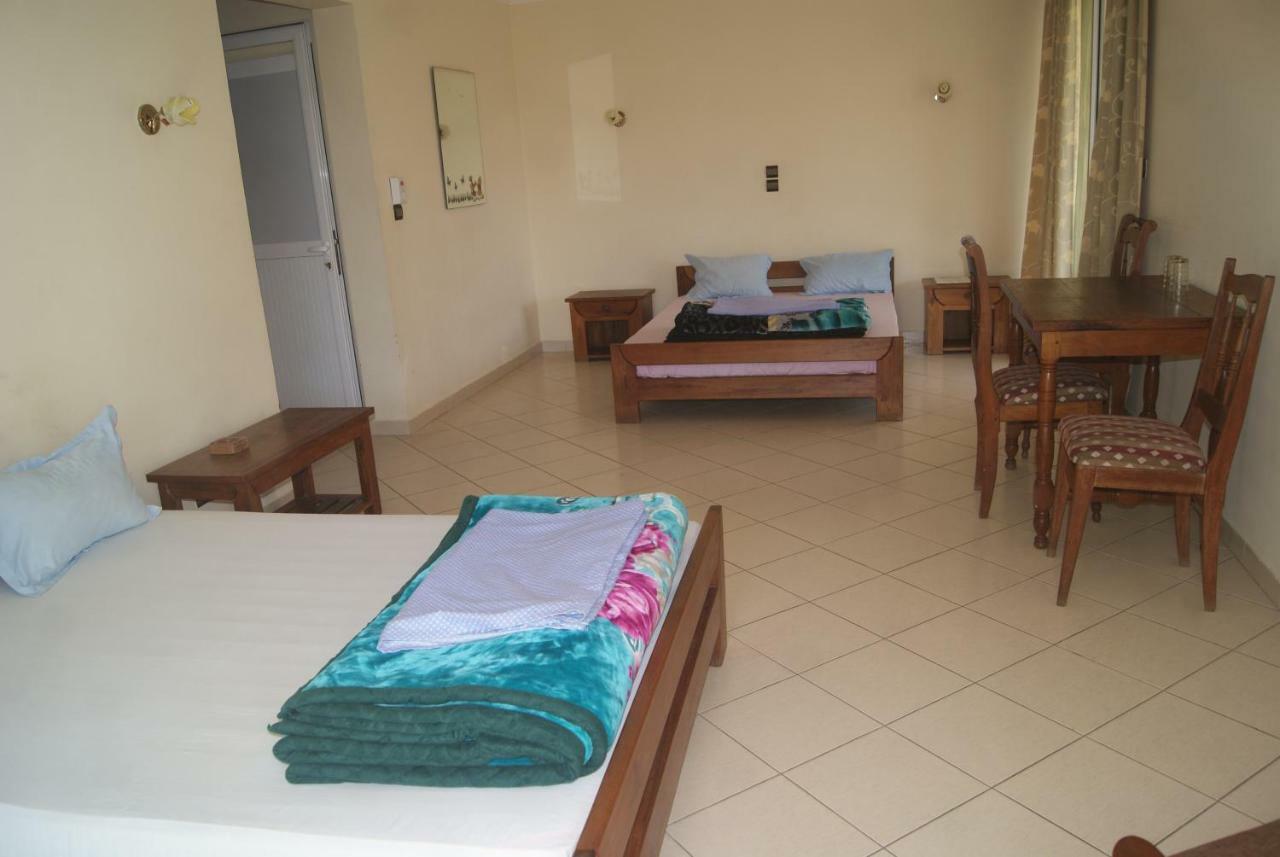 Hotel Menabe موروندافا المظهر الخارجي الصورة